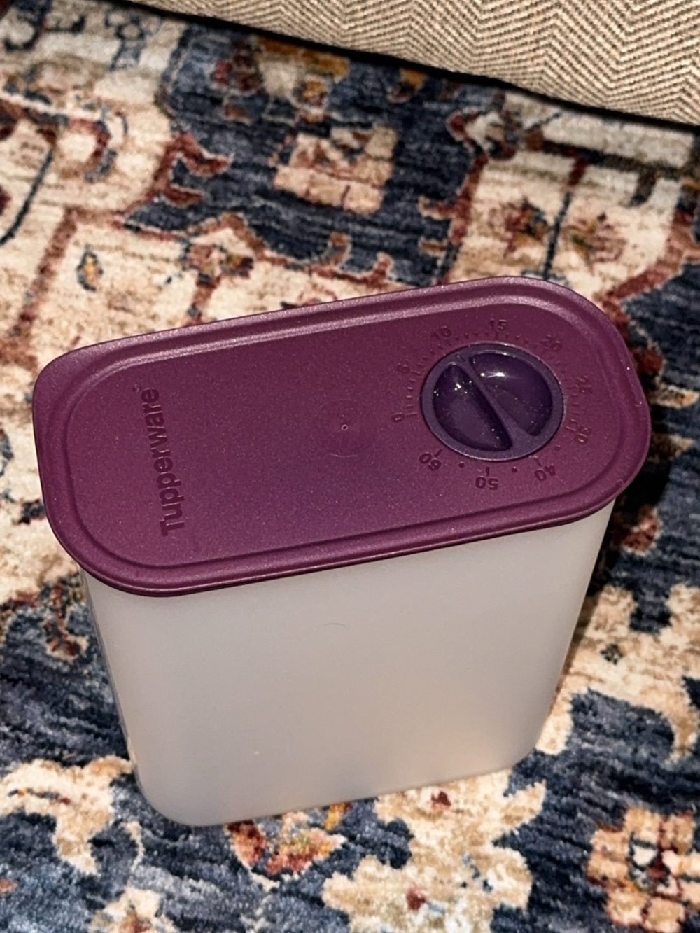 TUPPERWARE BUNDLE - Picture 2 of 4